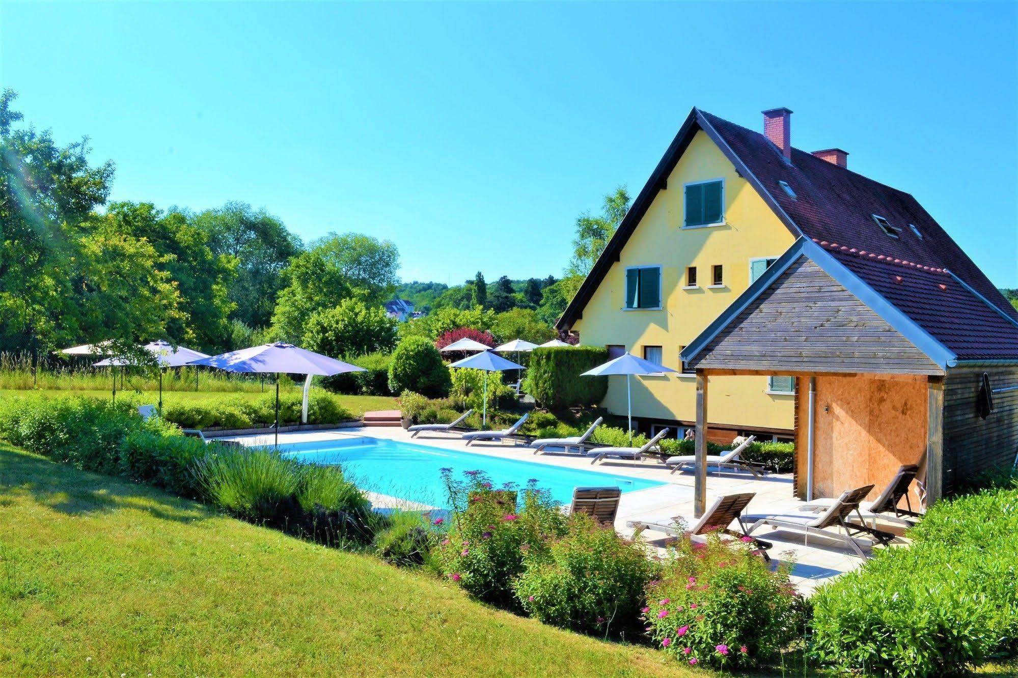 Hotel Aux Chants Des Oiseaux Ottrott Exterior foto
